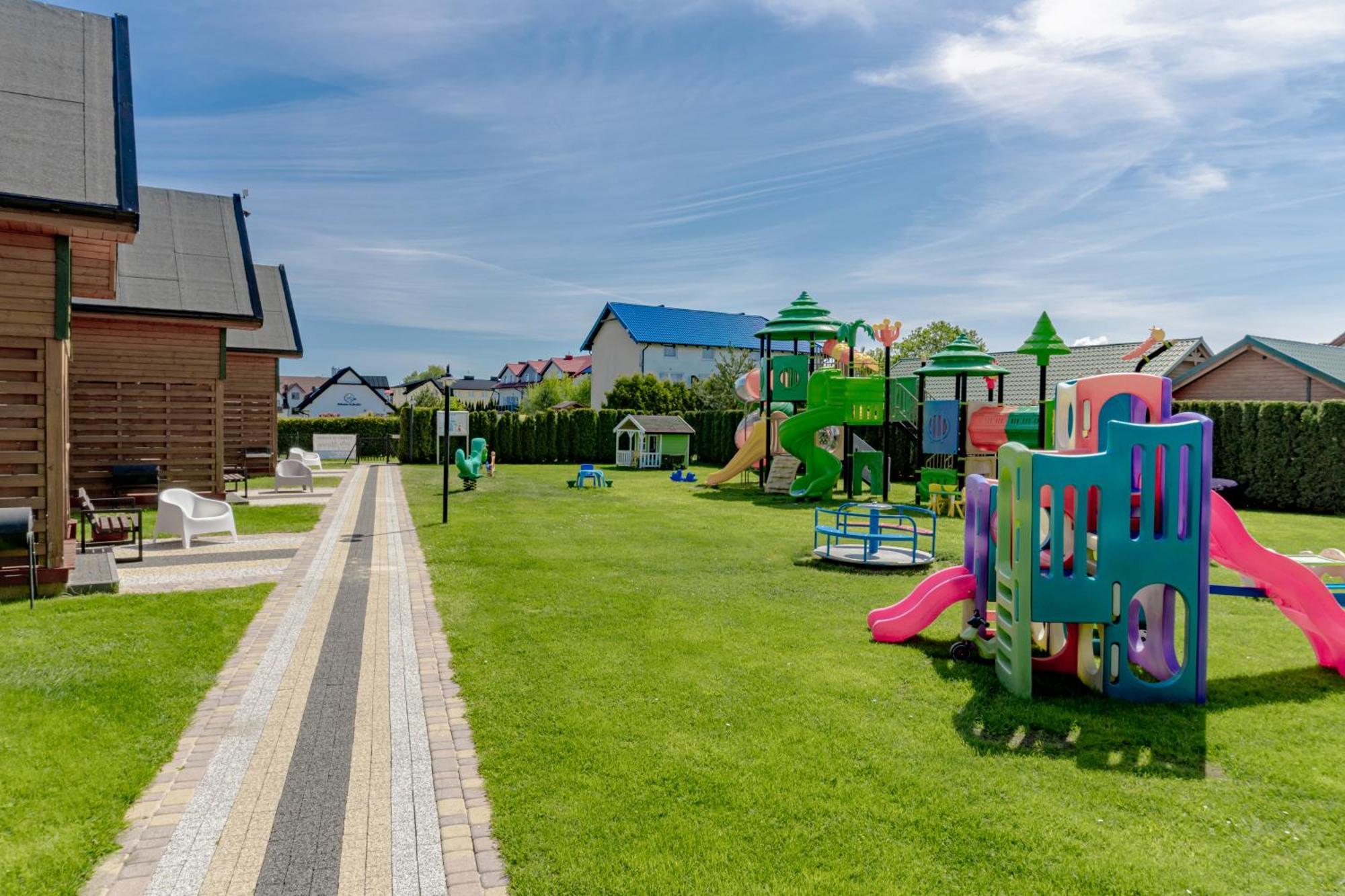 Domki Morena - Rodzinne Domki Blisko Plazy Karwia Dış mekan fotoğraf